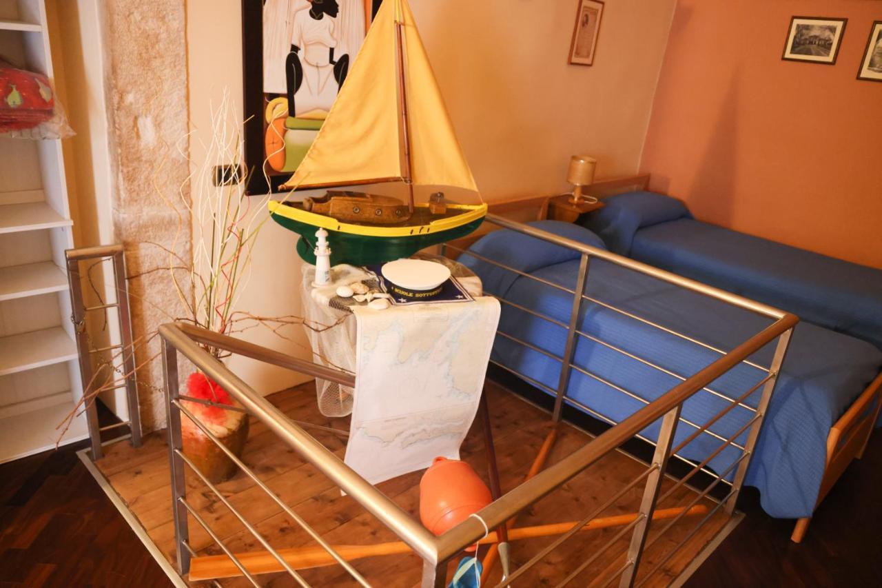 לינה וארוחת בוקר ג'ובינאצו A Casa Mia מראה חיצוני תמונה